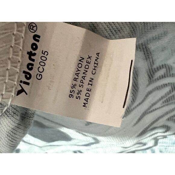 Yidarton Women's XL Short Sleeve Floral V-Neck Vibrant Geometric Blouse - Picture 4 of 7